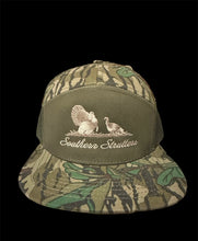 Load image into Gallery viewer, Camo 7 panel hats
